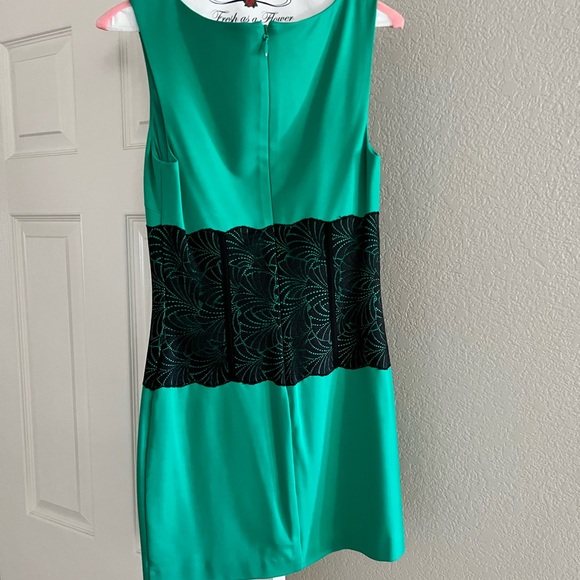 Bebe Green Dress with Black Lace as Small - Picture 4 of 6